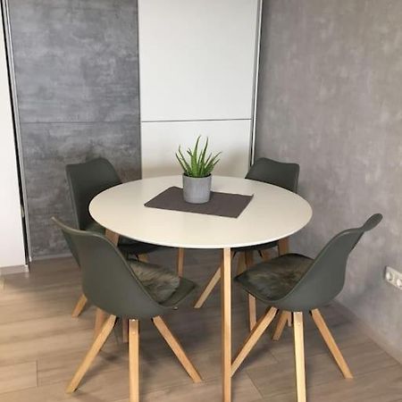 Modern Eingerichtetes Apartment Naehe Hauptbahnhof Braunschweig Esterno foto