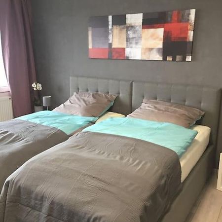 Modern Eingerichtetes Apartment Naehe Hauptbahnhof Braunschweig Esterno foto